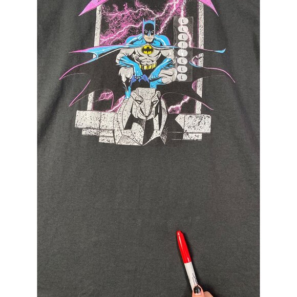 BATMAN DC COMICS Retro‎ Gargoyle 90's Shirt Mens SZ L Black Lightning Dark Hero - Picture 4 of 7